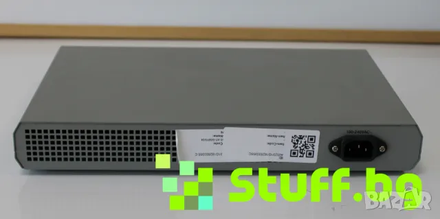 Суич Allied Telesis AT-GS910/24, снимка 4 - Суичове - 49660380