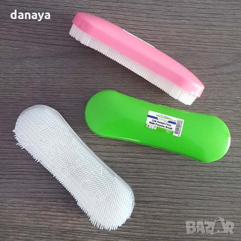 1876 Четка за почистване на килими