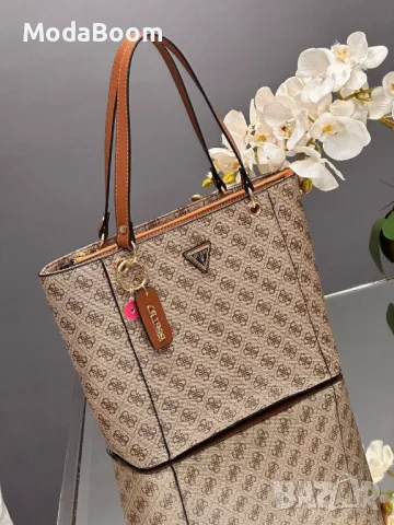 Guess дамски чанти различни цветове , снимка 13 - Чанти - 48241480