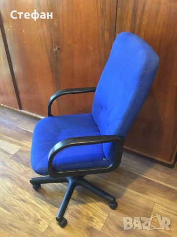 Голям офис стол - син, снимка 2 - Столове - 53210284