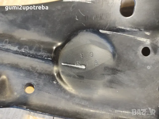Греда над Воден Радиатор Mercedes E class W211 V6 Tmodel, снимка 8 - Части - 48525054