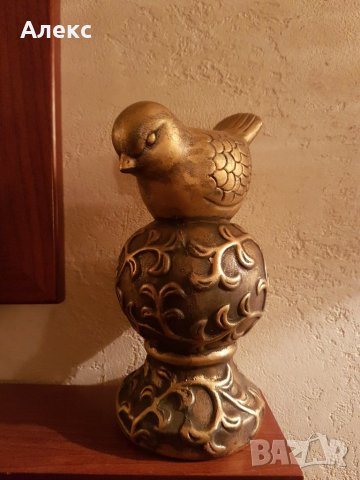 Златно пиленце върху барокова топка–21см, снимка 1 - Декорация за дома - 28291165