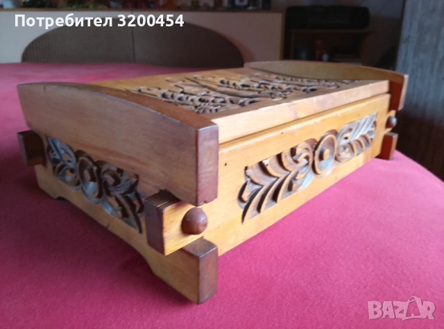 Продавам старинна декоративна дърворезби вана кутия за бижута , снимка 13 - Антикварни и старинни предмети - 53133788