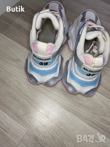 Дамски маратонки, снимка 5 - Маратонки - 52642895