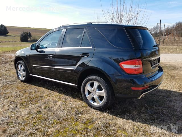 Mercedes-Benz ML 300 CDI 4Matic 7G-TRONIC DPF BlueEFFICIENCY, снимка 12 - Автомобили и джипове - 36587590