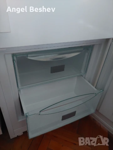 Хладилник с фризер Liebherr CU 2915 - ЗА ЧАСТИ (РАБОТИ САМО ФРИЗЕРА), снимка 7 - Хладилници - 51274176