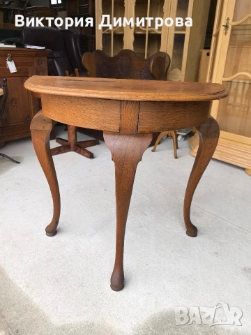 Старинна Конзолна маса