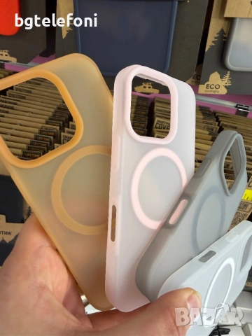iPhone 16 Pro,iPhone 16 Pro Max матиран силикон с MAGSAFE, снимка 4 - Калъфи, кейсове - 53238094