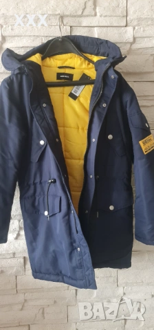 Юношеско яке (парка) DIESEL, снимка 2 - Детски якета и елеци - 53209142