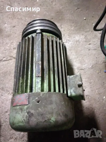 Ел двигател 2,2kw на 950об трифазен , снимка 2 - Електродвигатели - 48086531