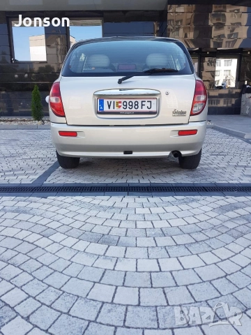 Daihatsu Sirion 1,0i, 58к.с, снимка 6 - Автомобили и джипове - 52973230