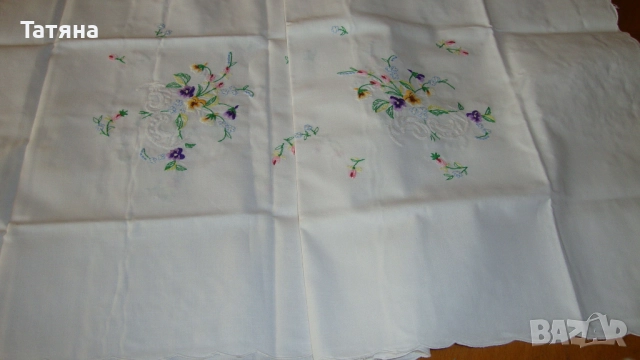 ПОКРИВКИ  за маса  --БРОДЕРИИ И АПЛИКАЦИИ, снимка 16 - Декорация за дома - 51709723