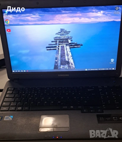 Лаптоп Samsung 