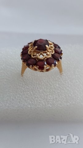 Златен пръстен с естествени гранати, снимка 5 - Пръстени - 43306694