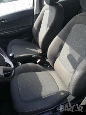 Hyundai i20 Хюндай и20 Ноември 2010 1.25i бензин/газ 78к.с. регистриран, снимка 13 - Автомобили и джипове - 32706753