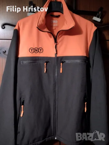 Ветроустойчиво яке с качулка Ветровка, снимка 3 - Якета - 48164684