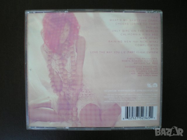 Rihanna – Loud 2010, снимка 3 - CD дискове - 42950328