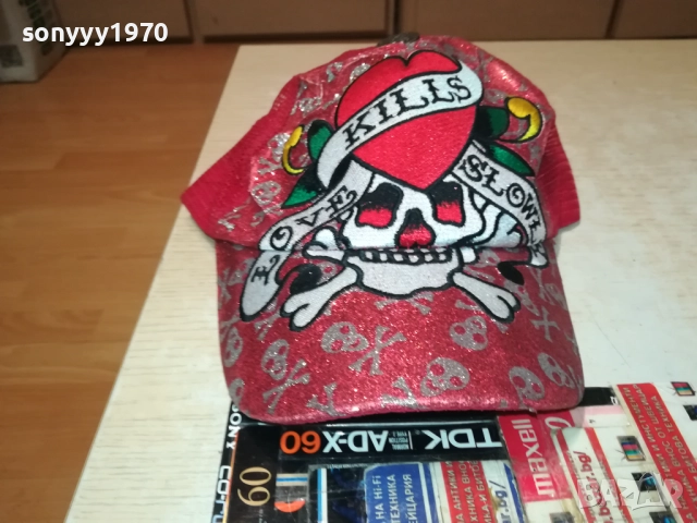 ED HARDY-RED 2208251708, снимка 2 - Шапки - 51455771