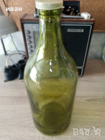 Голямо старо стъклено шише 3л.
