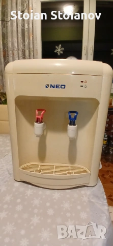 Диспенсър за топла и студена вода NEO