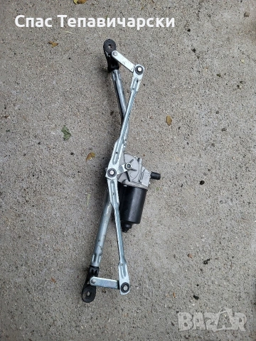 Продавам моторче за чистачките за фиат пунто 2003г.