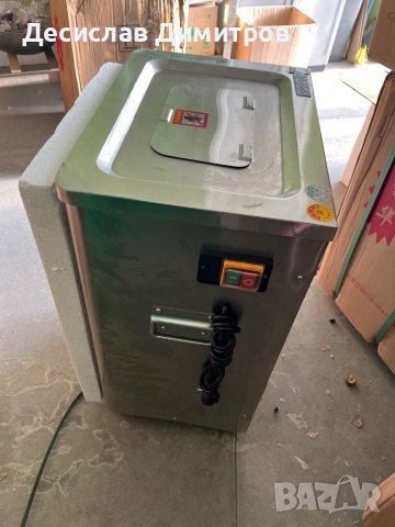 Машина за рязане на месо на жулиени , снимка 2 - Други машини и части - 43475138