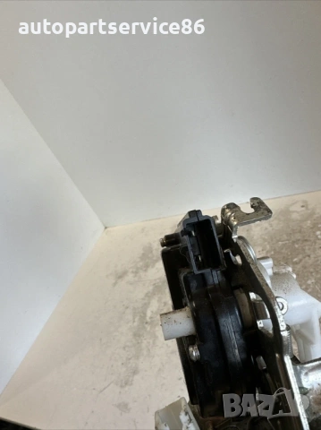 Механизъм на заден капак за заключване за Jeep Grand Cherokee (2006), снимка 2 - Части - 53509901