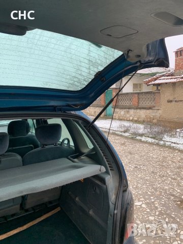 На части. Рено Меган Сценик, 1,6, бензин, 1998 година. Renault Megan Scenic, снимка 17 - Автомобили и джипове - 43899938