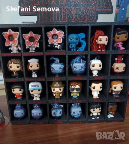 Stranger Things - Поставка за фигурки Kinder Joy, снимка 2 - Колекции - 53058653