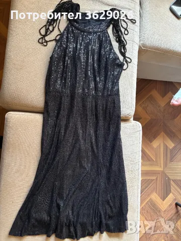Черна пайетена рокля