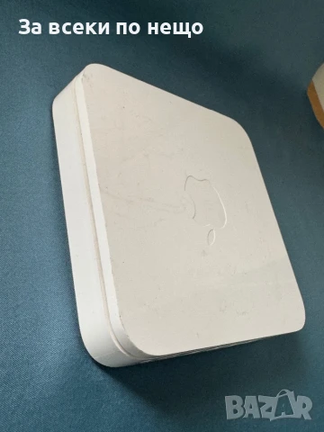 Рутер Apple AirPort Extreme A1408 / 5-та Генерация, снимка 4 - Рутери - 50445658