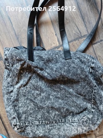 продавам дамска чанта тип торба , снимка 4 - Чанти - 50594719