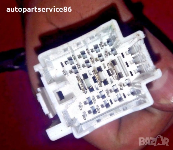 Лост превключвател за светлини и чистачки за KIA Carens 469310, 46431P, снимка 3 - Части - 53444280