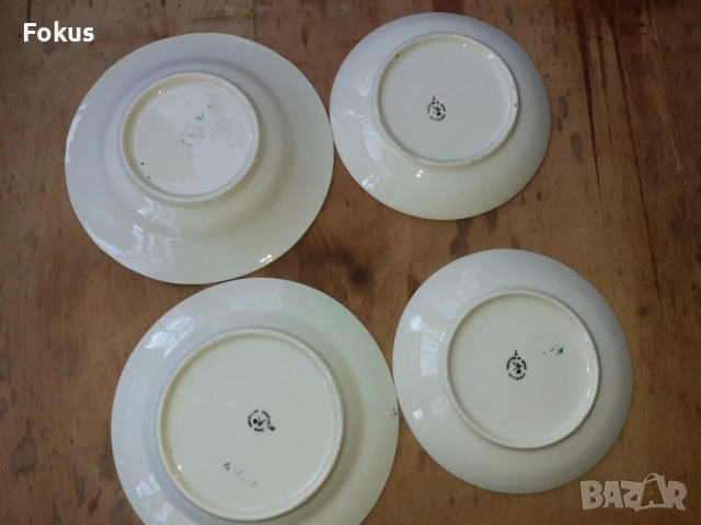 Български порцелан малки чинии, снимка 6 - Антикварни и старинни предмети - 53268292