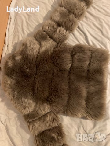 Ново елегантно палто с косъм, снимка 4 - Палта, манта - 39769122