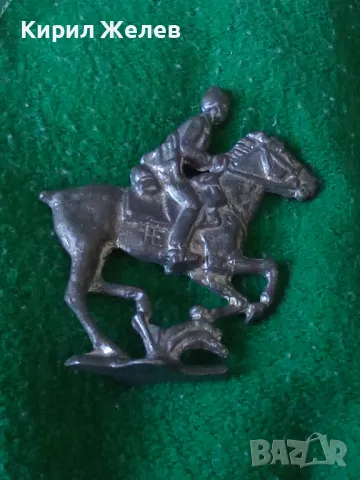 Стара ОЛОВНА ФИГУРА КОННИК ДЕТСКА ИГРАЧКА ОЛОВЕН ВОЙНИК КАВАЛЕРИСТ За КОЛЕКЦИЯ ПОДАРЪК ВОЙНИЧЕ 40821, снимка 13 - Колекции - 46961214
