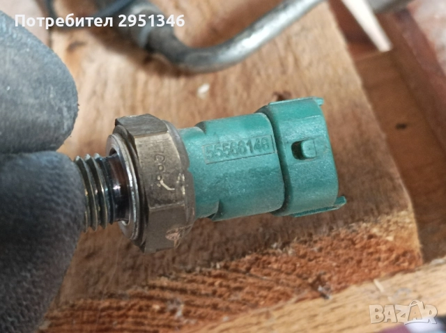 Температурен сензор Opel 55566146, снимка 2 - Части - 52621442
