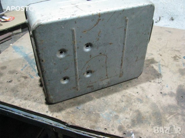 метален куфар, снимка 3 - Куфари с инструменти - 34816928