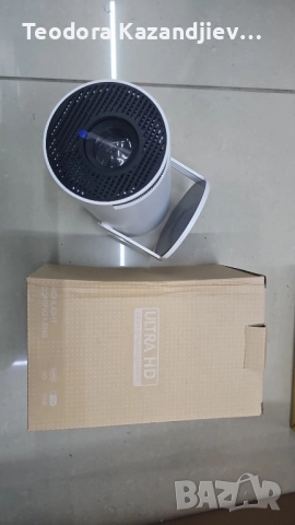 Преносим мини проектор,Android 11,HDMI връзка,USB,AV, Audio jack3.5mm,ротация на 180 градуса, снимка 2 - Друга електроника - 51764496