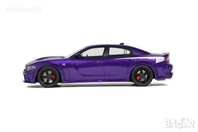DODGE CHARGER SUPER BEE 2023 - мащаб 1:18 на GT SPIRIT смолен модел нов в кутия, снимка 2 - Колекции - 43757630