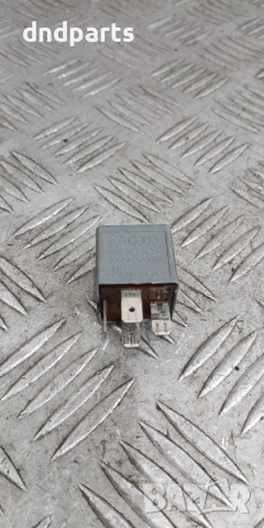 Реле Audi A6 4F 3.0TDI 2007г.	