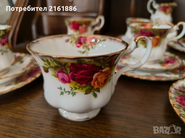 Royal Albert Троен сет за кафе, снимка 4 - Сервизи - 52165592