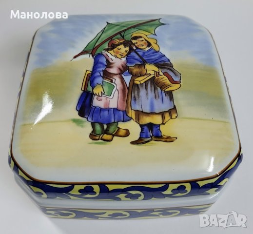 Кутия от керамика, репродукция на Френско народно изкуство, Fa ïence de Quimper., снимка 2 - Колекции - 43176697