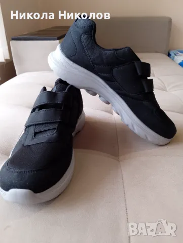 Нови мъжки маратонки 