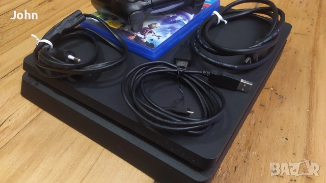 PS4 | PS 4 slim 500 гб + Джойстик + Ratchet & Clank + Всички кабели | Playstation | Почистена, снимка 8 - Игри за PlayStation - 52829415