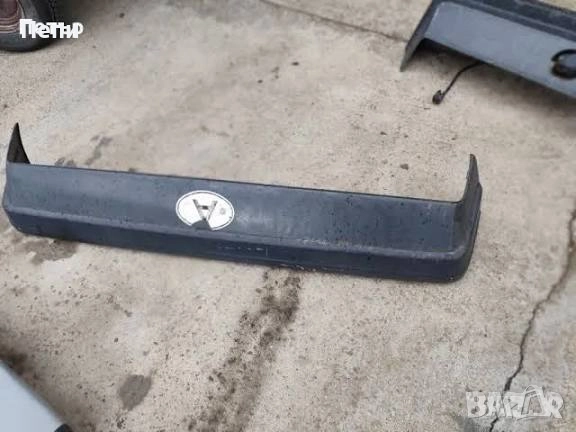 Задна броня за Мерцедес 190