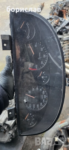 Километраж за Пежо 405