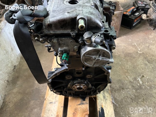 Двигател за Nissan X-Trail, снимка 2 - Части - 43660536