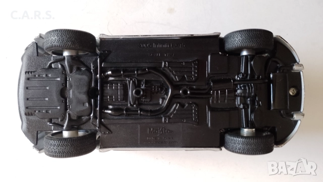 2005 Infinity FX45 Maisto - Мащаб 1:24, снимка 8 - Колекции - 51404176
