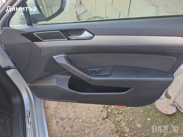 VW Passat 1.6  120кс., снимка 9 - Автомобили и джипове - 48979726